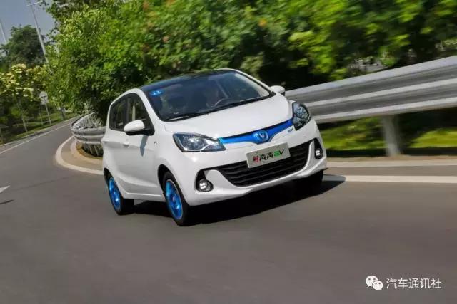 奇瑞小蚂蚁驾车体验视频,奔奔e-star和奇瑞小蚂蚁