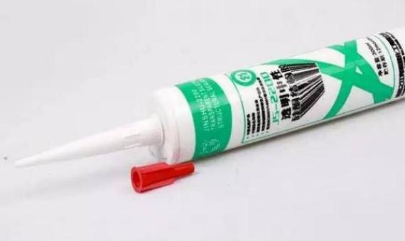 去除玻璃胶有什么办法,用什么去除玻璃胶最好