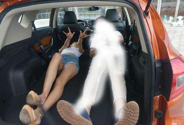 为啥年轻人,都喜欢加大的SUV越野车了,老司机一语道破