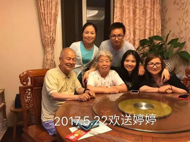 聚会，你肯定没这帮老家伙会折腾！等你老了，也这么玩