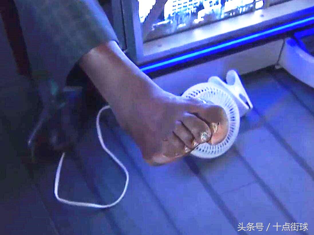 有回报必有付出，看看NBA超巨的手指脚趾，难以想象的痛苦程度