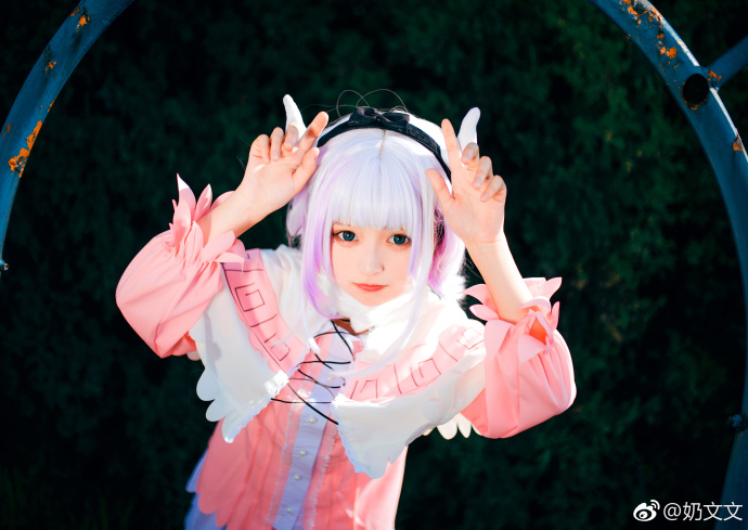 cos小林家的龙女仆艾露玛,小林家的龙女仆康娜cos图片