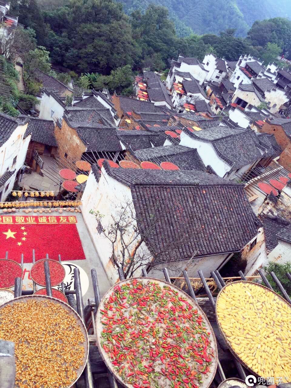 欢乐颂2谢童关关和好片段,欢乐颂2关关谢童去迪士尼玩