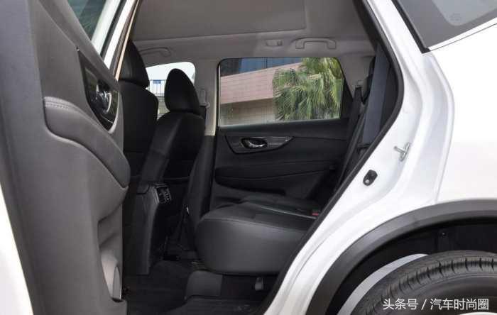 2017款日产奇骏2.0测评,奇骏2010款2.5lcvt豪华版4wd