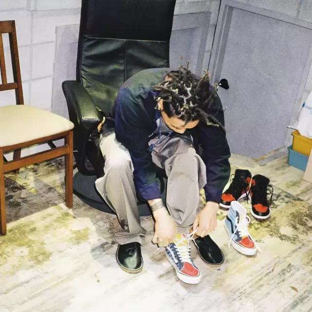 头条｜除了GD，他才是韩国嘻哈圈最会穿衣男人！