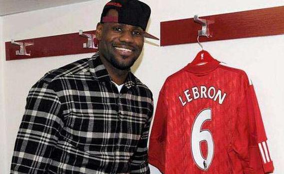 带伤也要观战欧冠，NBA球星爱足球的真多，詹皇库里是铁粉