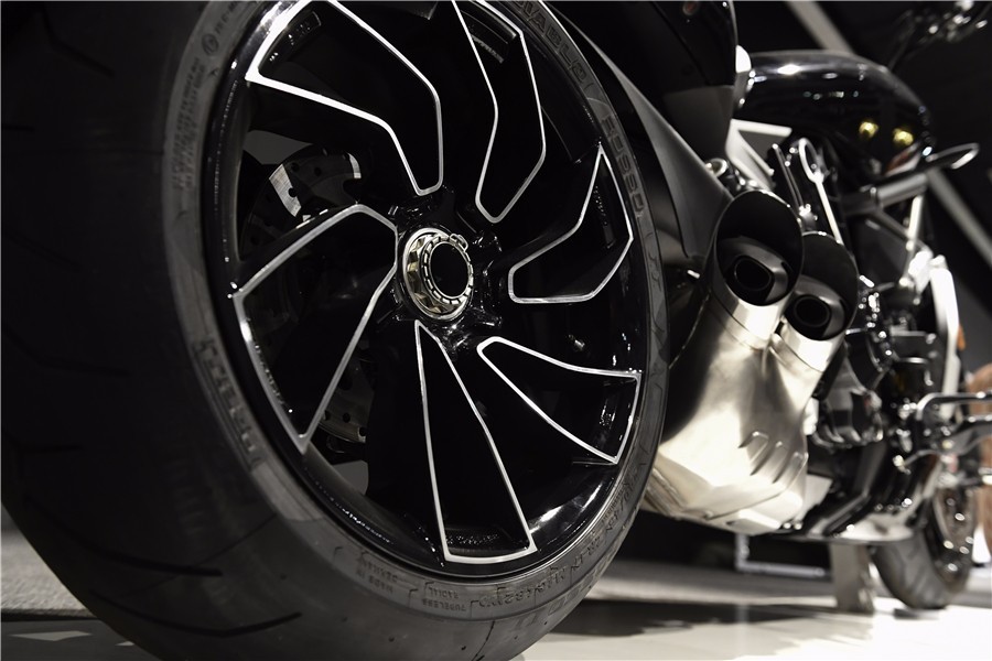 杜卡迪大魔鬼赛道,杜卡迪大魔鬼高度