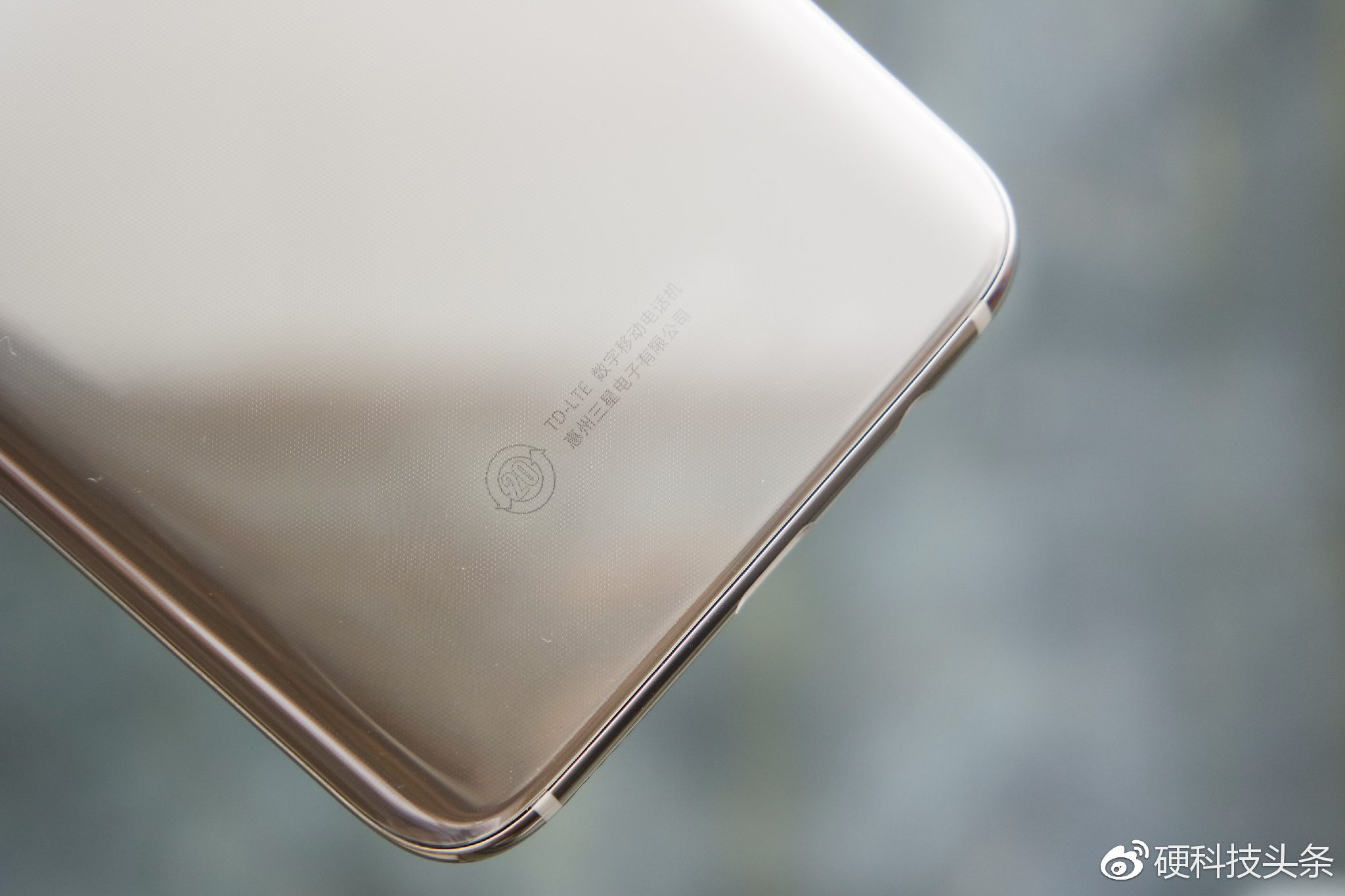 安卓阵营vs苹果阵营,盖乐世s跟三星s7对比