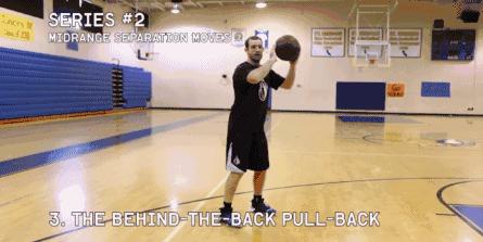 假动作怎么防守,一招教你晃开防守人