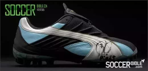 他们穿什么衣服翻译,他们穿着什么用英语怎么翻译