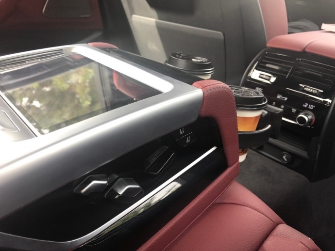 沉浸式体验20款bmw530li领先型,宝马530li领先m运动高速实测