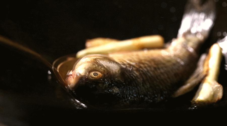 美味又好喝的鲫鱼汤,好吃下饭的鲫鱼汤