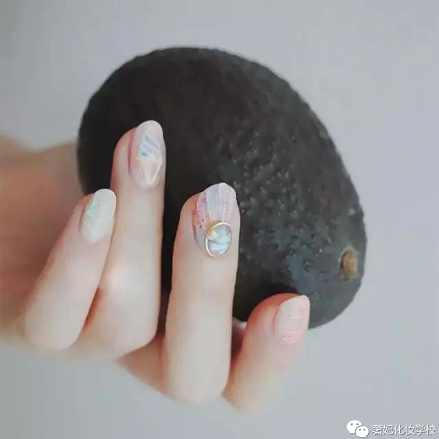 二十款超好看的美甲,超好看的四款美甲