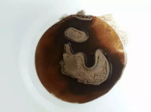 龟苓膏甜品教程,自己做的龟苓膏芋圆甜品很成功