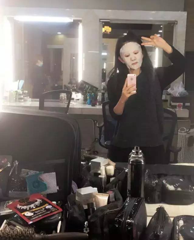 打开女明星的化妆包,女星都用什么牌子化妆品