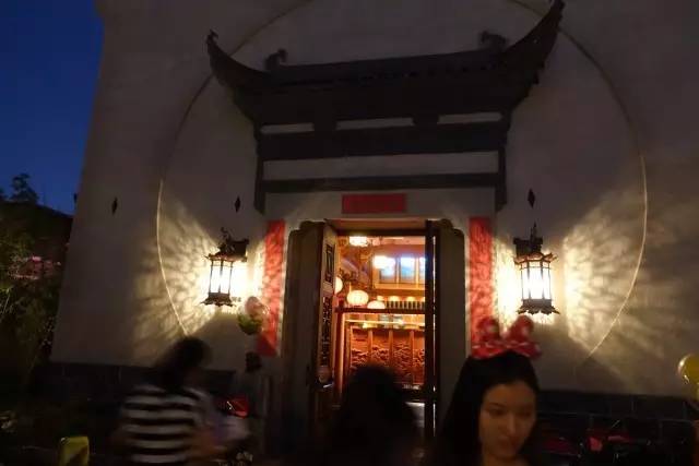 迪士尼该去还是不去,迪士尼真有必要去吗