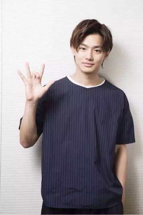 今年日本国宝级帅哥排行榜第一名,日本国宝级帅哥第七位