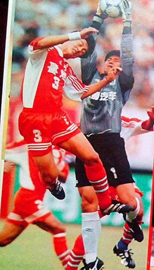 双冠王巅峰之战,桑特拉奇双冠王