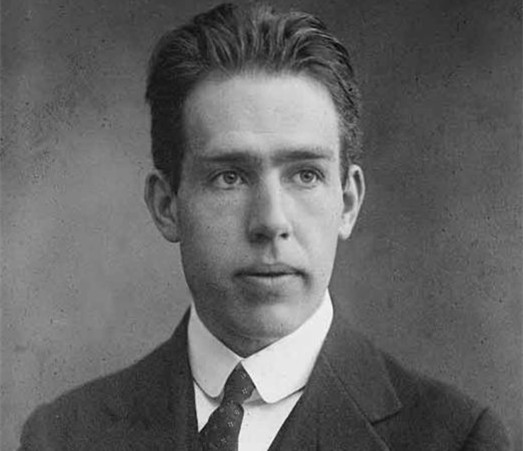 足坛历史上最伟大的十大球员,足坛历史最强的10位球员