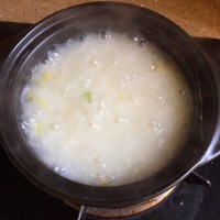 自家做煲仔饭最正宗的做法,自制煲仔饭旅游携带方便