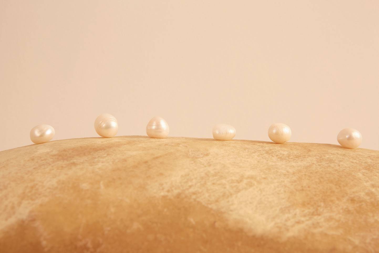 每个女人一生都要有一件珍珠首饰,女人一定要有一件珍珠首饰