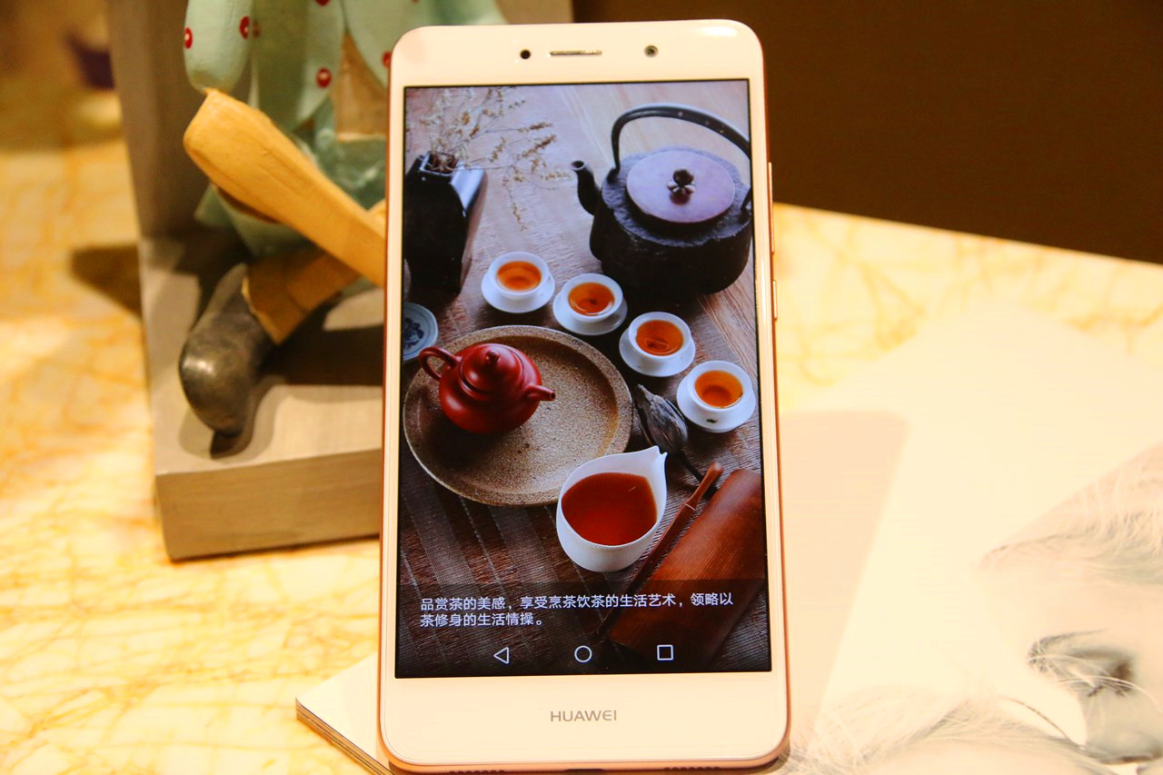 华为畅享7plus体验,华为畅享7plus2018年