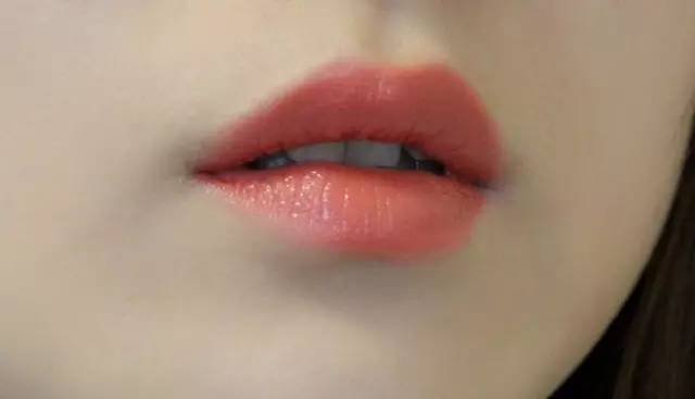 2020平价口红色号排行榜前十名,复古玫红平价学生口红10元以下