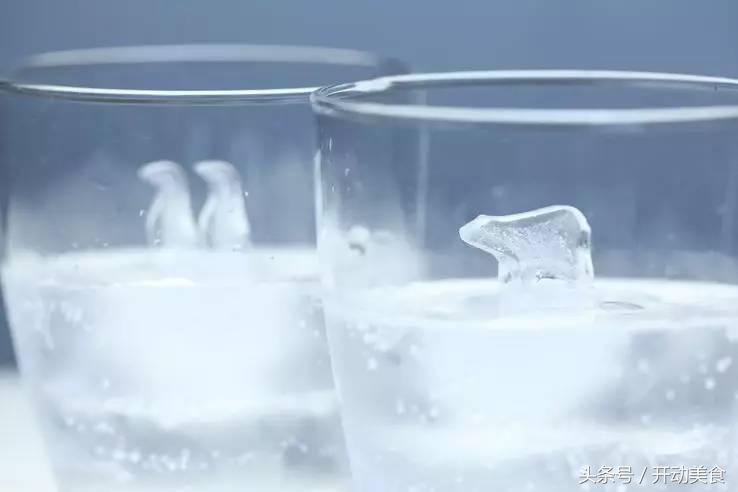 夏季冰格自制饮品,又冰又清甜的夏日饮品推荐