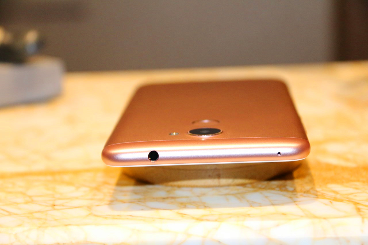 华为畅享7plus体验,华为畅享7plus2018年