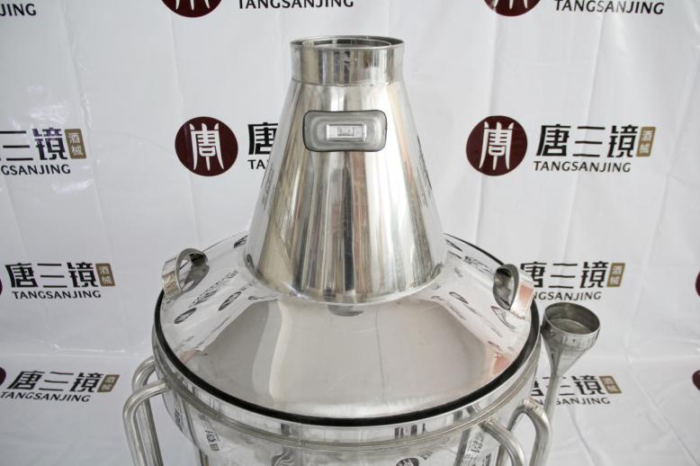 开个小型白酒厂设备和费用多少,白酒厂设备布局图