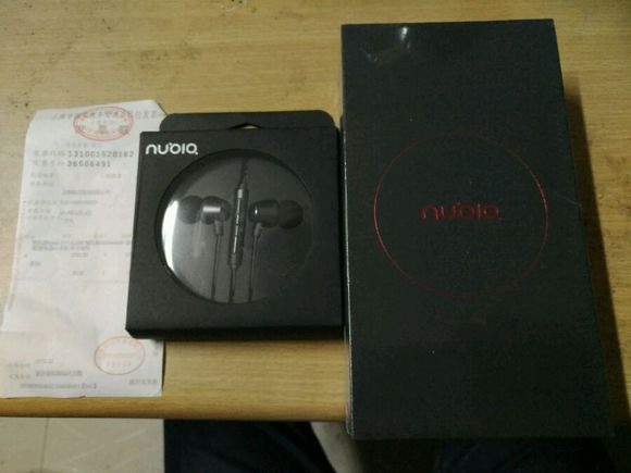 努比亚z17上手评测视频,努比亚z17无边框摄影机评测