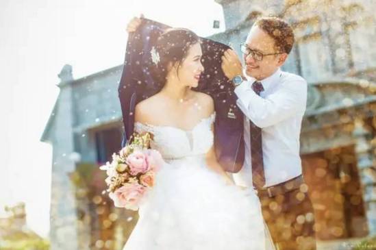 那些表面上看起来光鲜亮丽的人,光鲜照片背后是无数的心酸