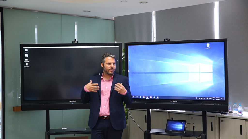 可边用边充电的无线充电的鼠标,罗技高端无线鼠标怎么使用