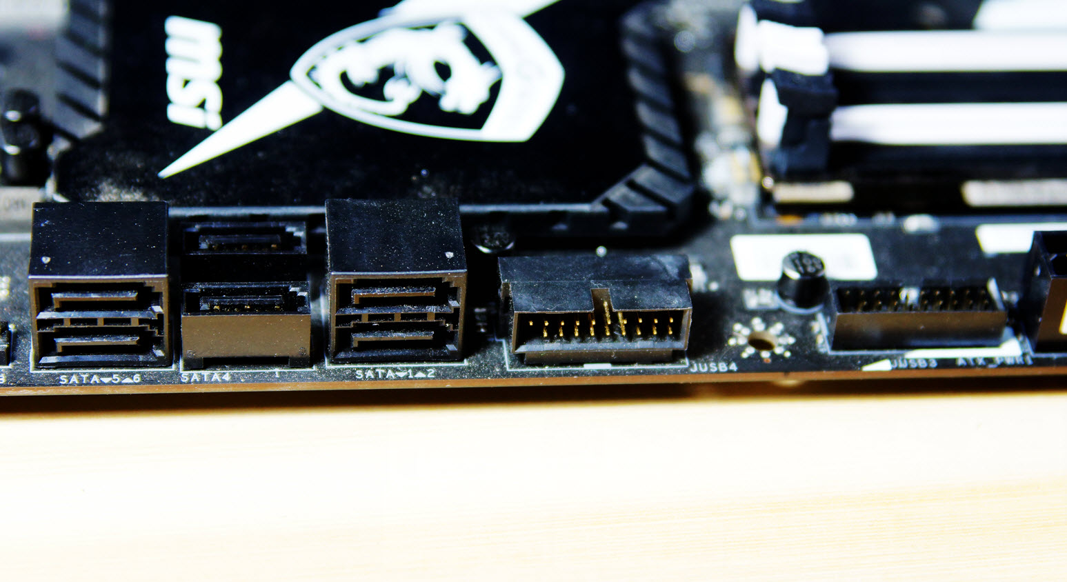 趁着这一波挖矿流享受一下小资吧!悄悄打造一台赚外快