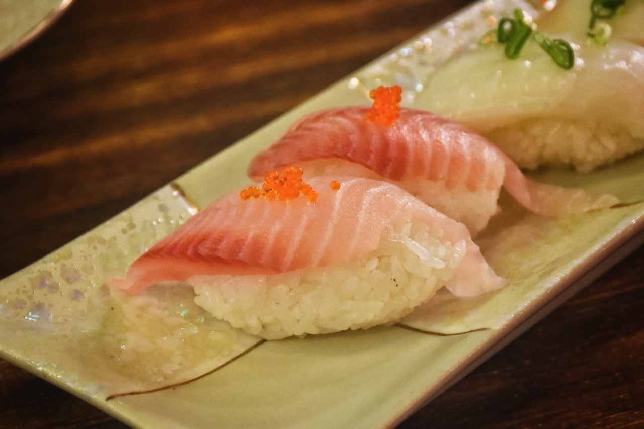 洛阳旋转餐厅自助餐日料,洛阳深夜食堂美食攻略