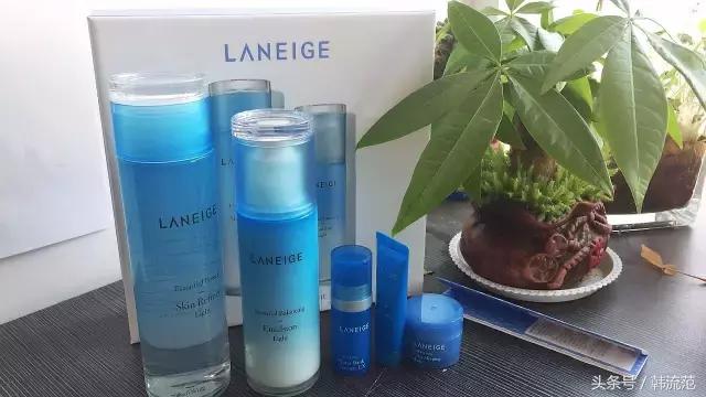 人体缺水的八大预警信号,90%肌肤问题都与缺水有关