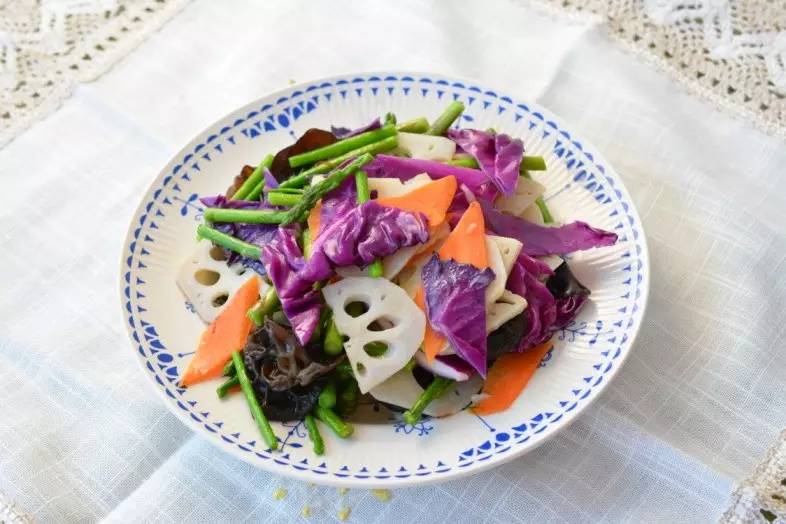 爱厨房达人,减肥达人减脂餐食谱一日三餐