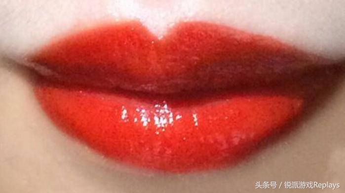 烈焰红唇口红试色,口红烈焰红唇
