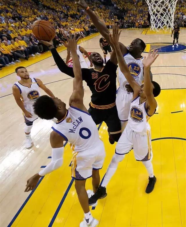 不吹不黑他是不是第一中场,不吹不黑篮球詹姆斯