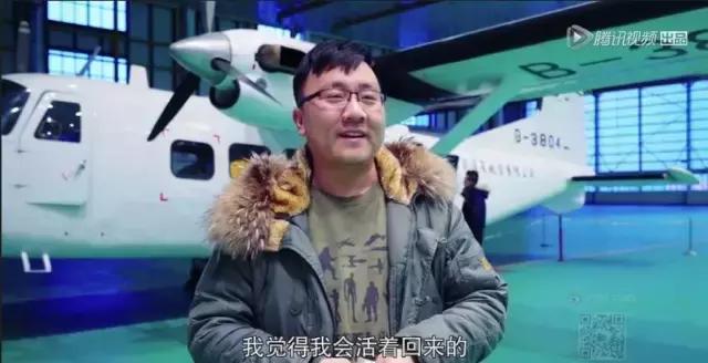 没看先给六颗星，中国人不敢干的事这对情侣全干了