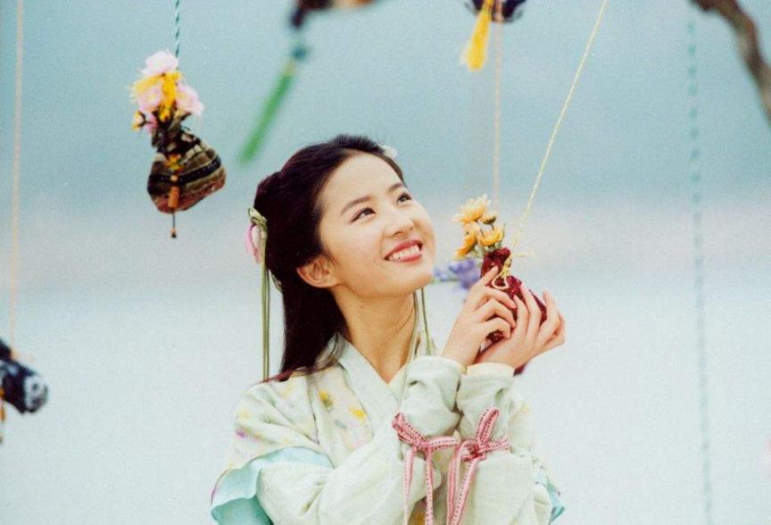 被继母欺凌致死，穿越成大小姐，竟被九千岁看上还逼婚,2