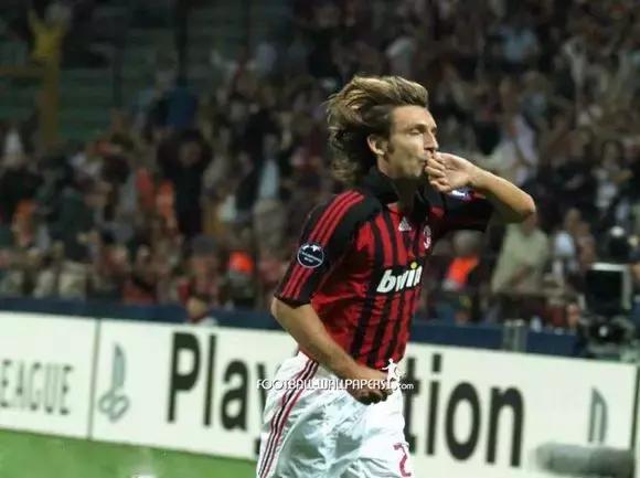 天下足球台词经典语录,天下足球2011十大感动瞬间