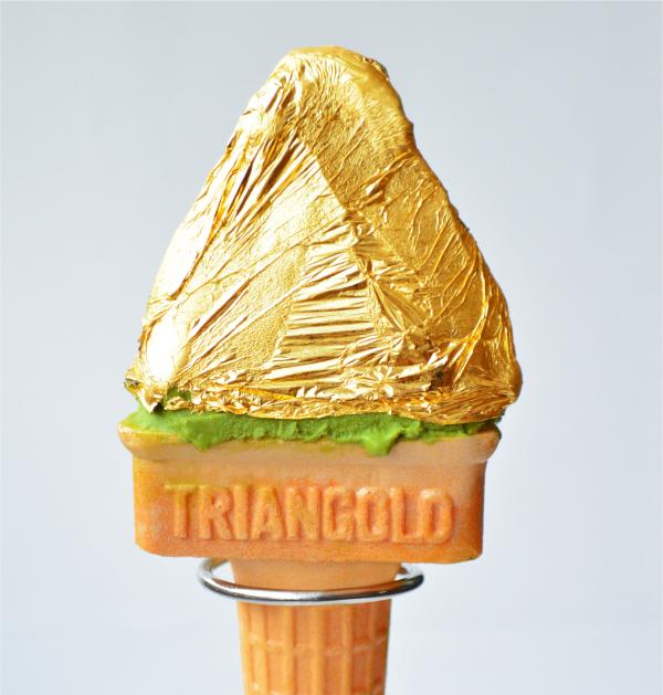 日本抹茶金箔冰激凌,体验当土豪