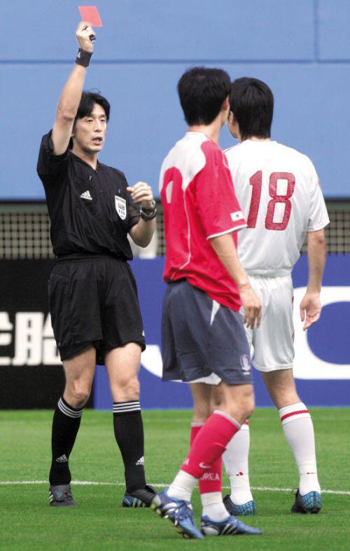 国际足联著名裁判员名单,世界著名的乒乓球女裁判员