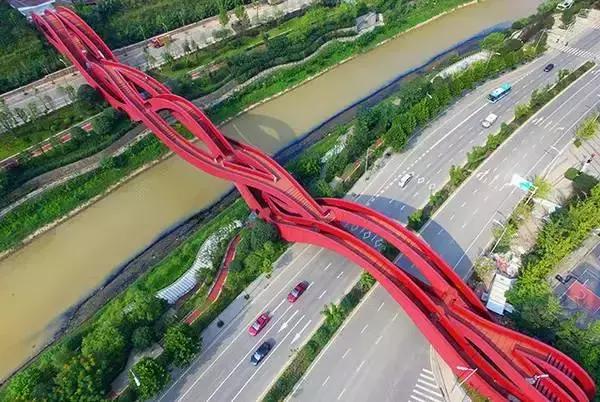 长沙ifs地标打卡地点,长沙湘江边的地标建筑