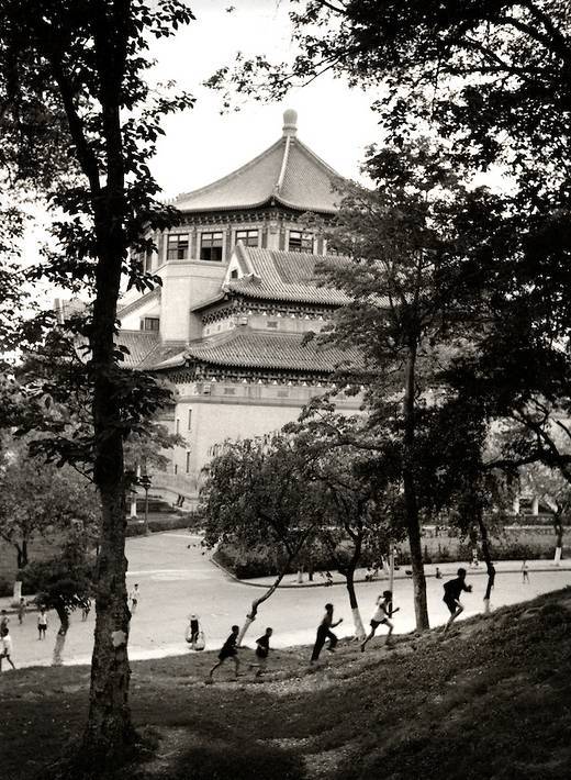 这个新西兰人用4个月走遍了中国,他镜头里的祖国你肯定没见过……