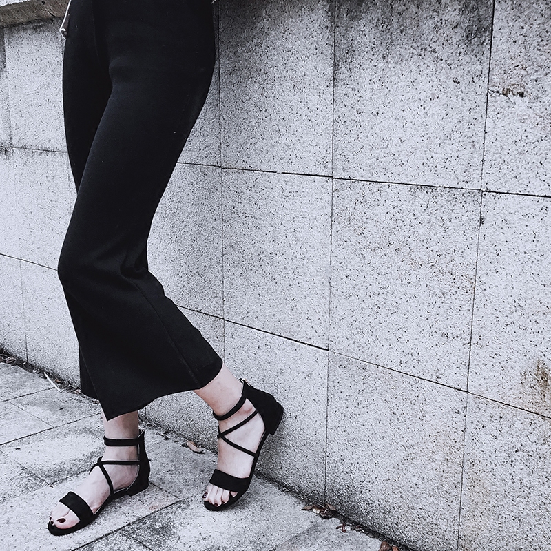 鞋柜必备的几款百搭鞋子,鞋柜必不可少的几双鞋