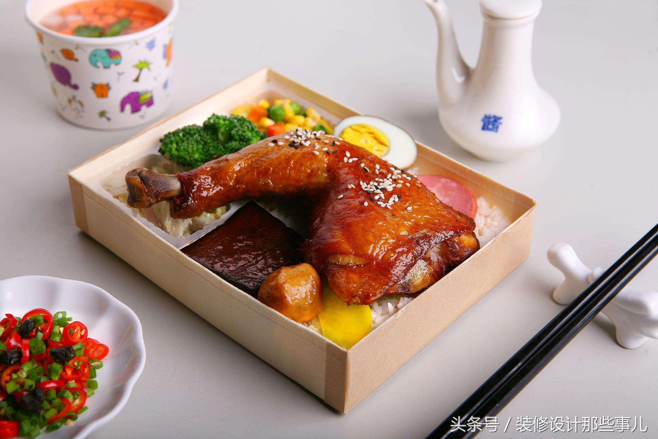 上班族必备的10件物品,上班族必备三件事