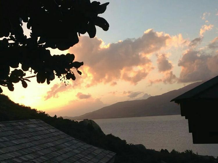 海南旅行三亚旅游攻略,海南三亚夫妻结伴旅行