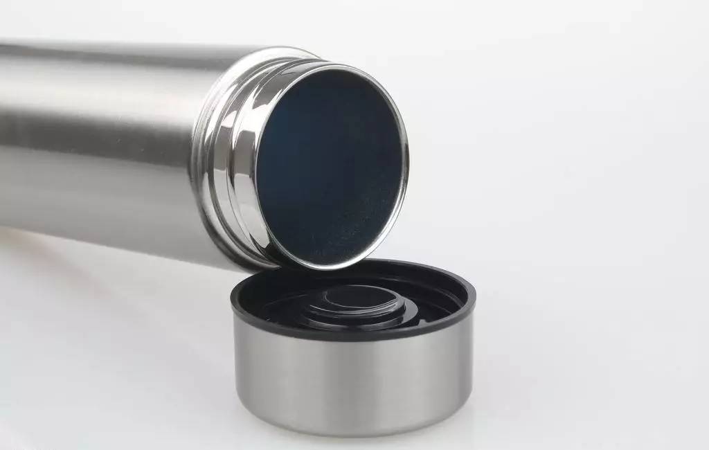 玻璃杯陶瓷杯不锈钢杯塑料杯,玻璃杯陶瓷杯塑料杯哪个健康